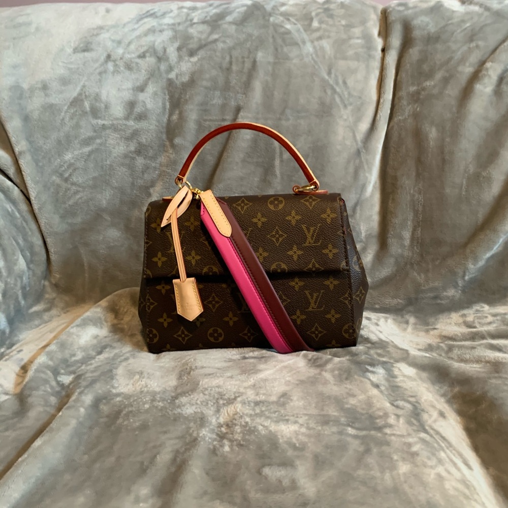 Authentic Louis Vuitton Cluny BB monogram Handbag